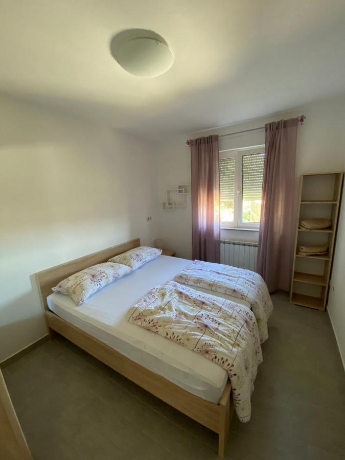 Apartman Ana Kampor Zewnętrze zdjęcie